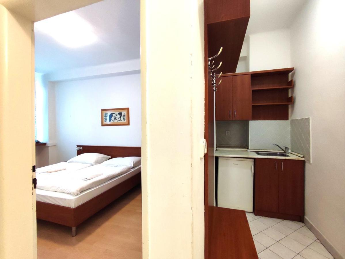 Hotel Jurki Dom Bratislava Eksteriør bilde