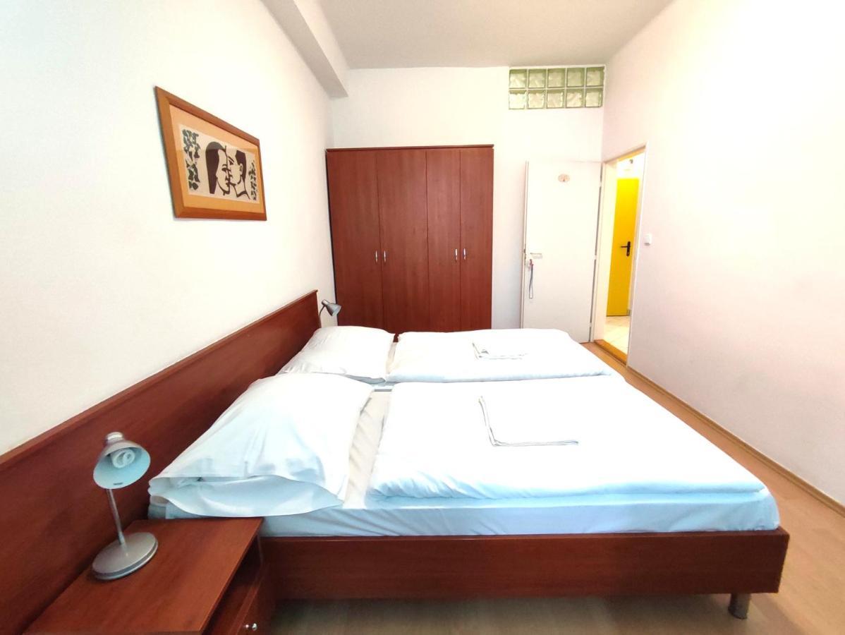 Hotel Jurki Dom Bratislava Eksteriør bilde