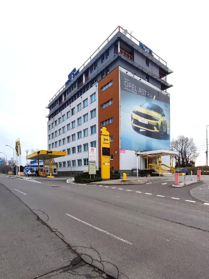 Hotel Jurki Dom Bratislava Eksteriør bilde